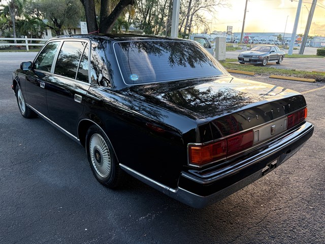 1997 Toyota Century, GZG50 for sale | JDMBUYSELL