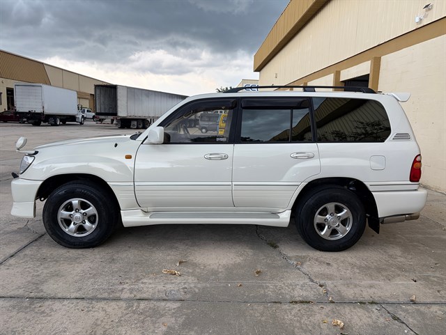 2000 Toyota Land Cruiser, VXL Trim for sale | JDMBUYSELL