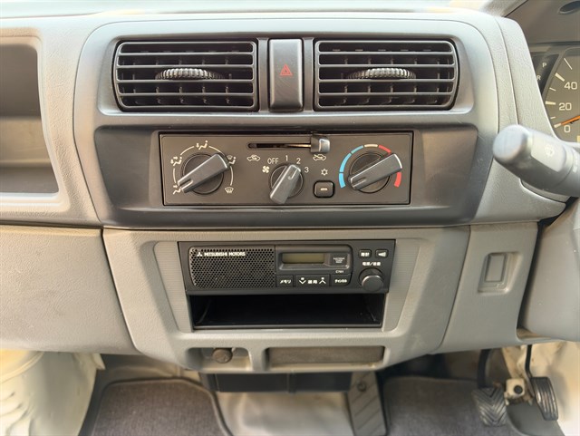 2001 Mitsubishi Minicab for sale | JDMBUYSELL