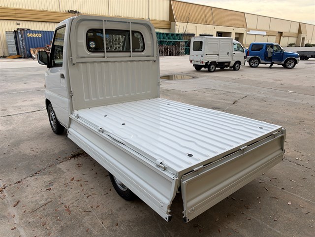 2001 Mitsubishi Minicab for sale | JDMBUYSELL