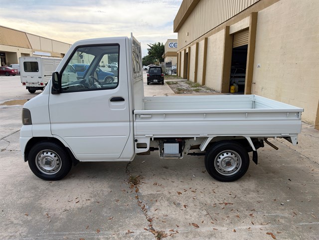 2001 Mitsubishi Minicab for sale | JDMBUYSELL