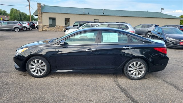 Hyundai Sonata photo 8