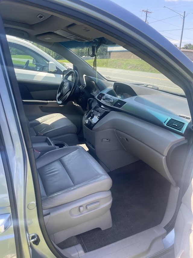2012 Honda Odyssey EX-L - Photo 13