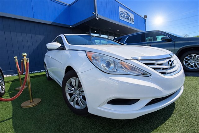 2012 Hyundai Sonata GLS's photo