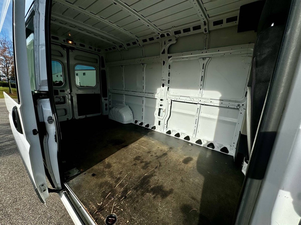2015 Ram ProMaster 2500 Cargo Van photo 26