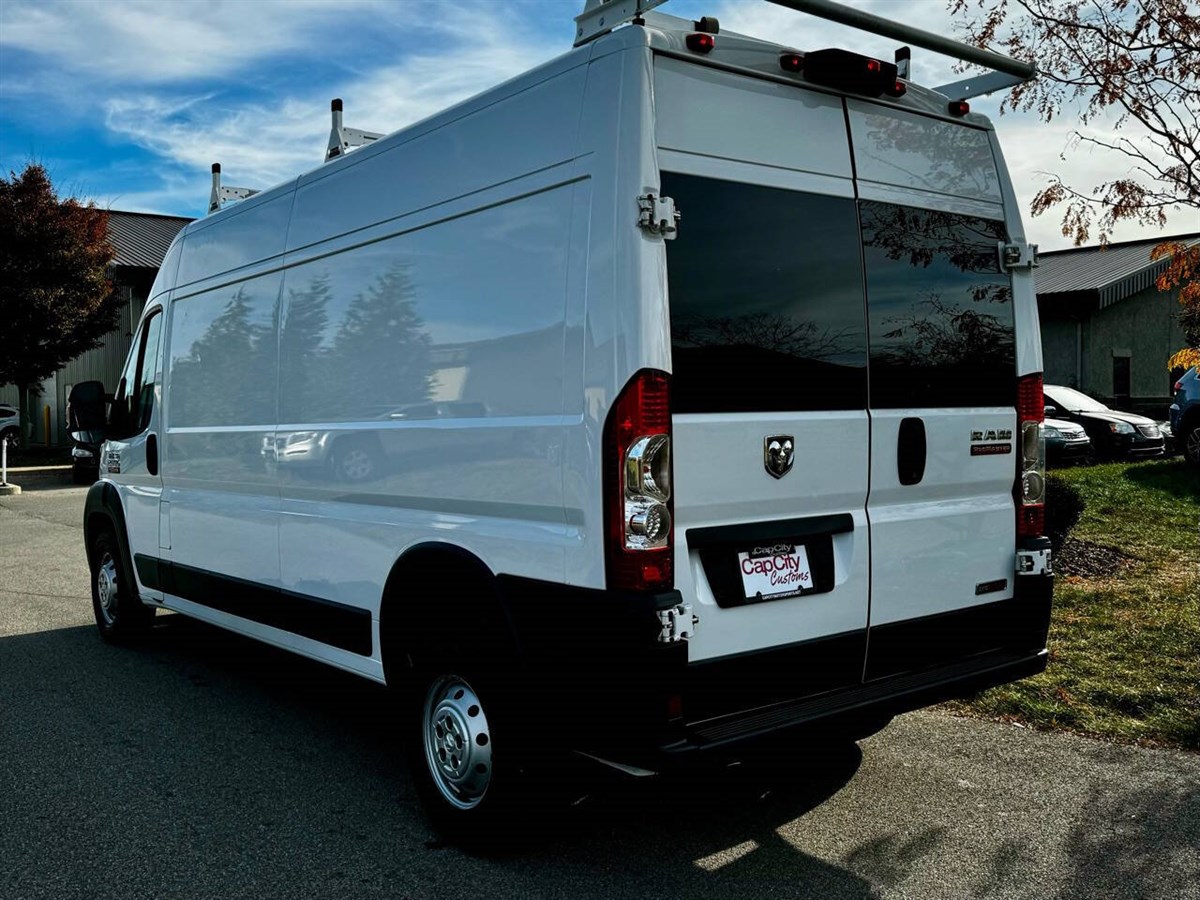 2015 Ram ProMaster 2500 Cargo Van photo 8