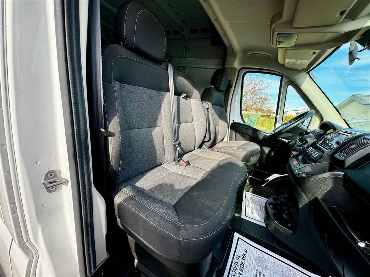 2015 Ram ProMaster 2500 Cargo Van photo 22