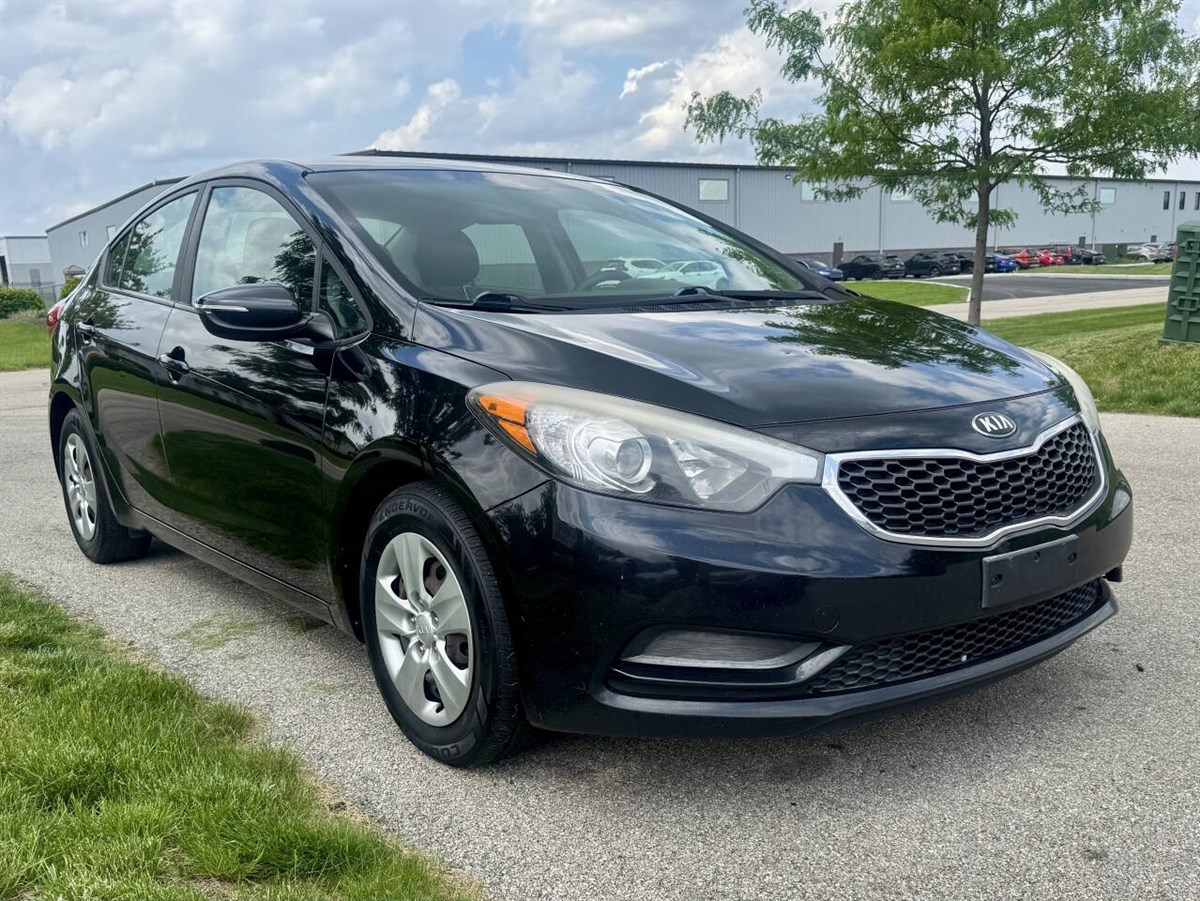 2015 Kia Forte LX photo 4
