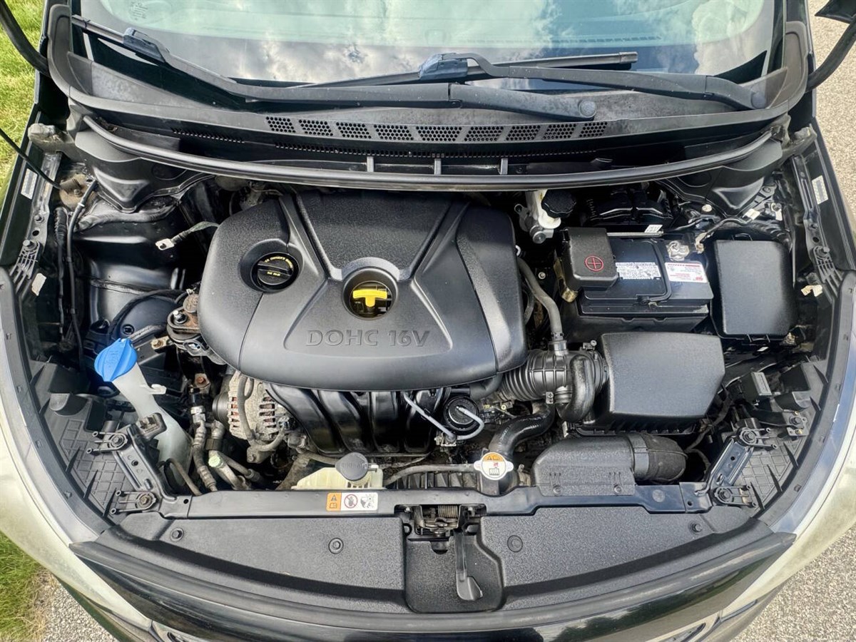 2015 Kia Forte LX photo 10