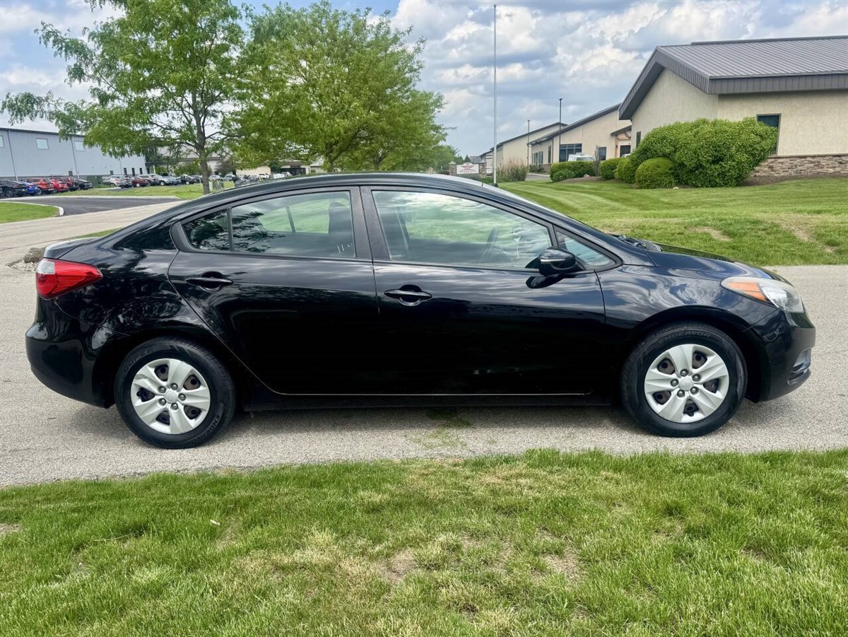2015 Kia Forte LX photo 5