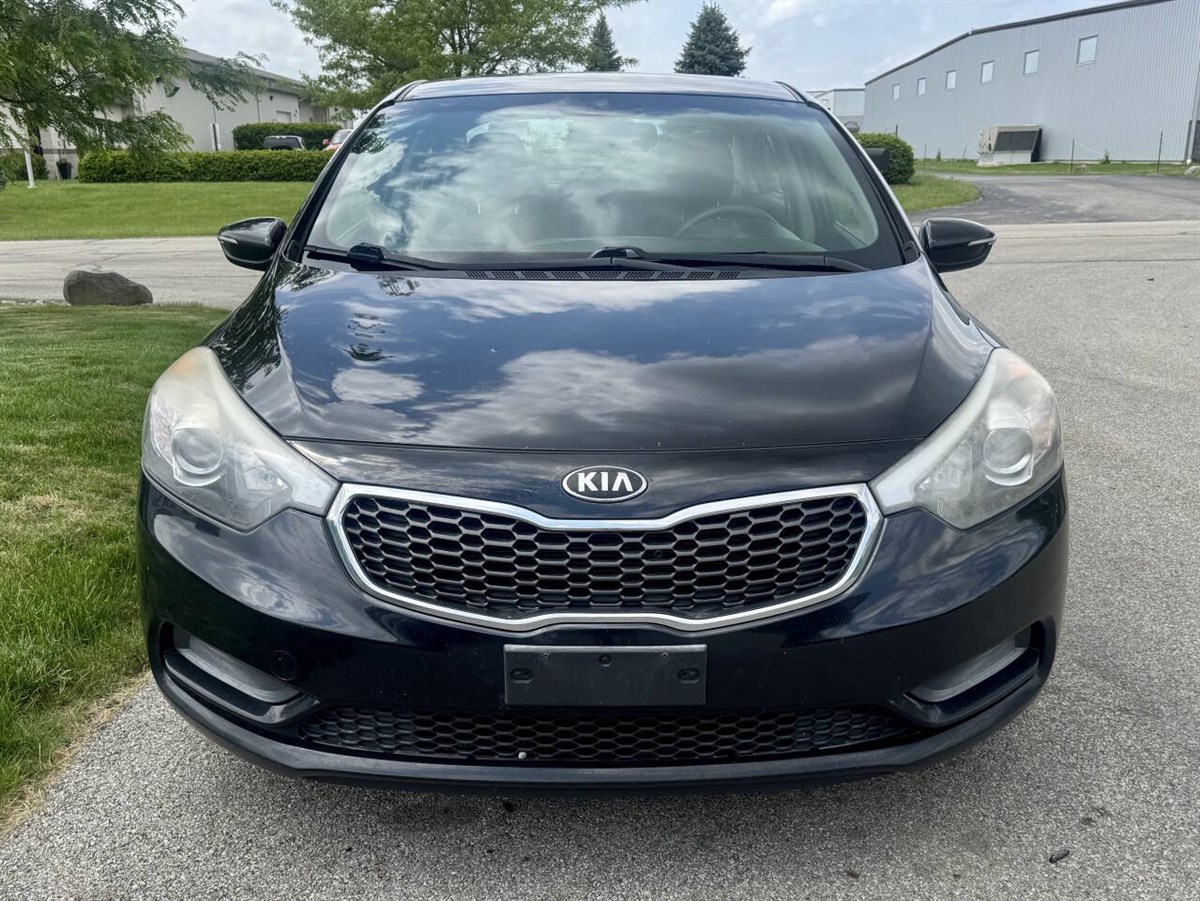 2015 Kia Forte LX photo 3