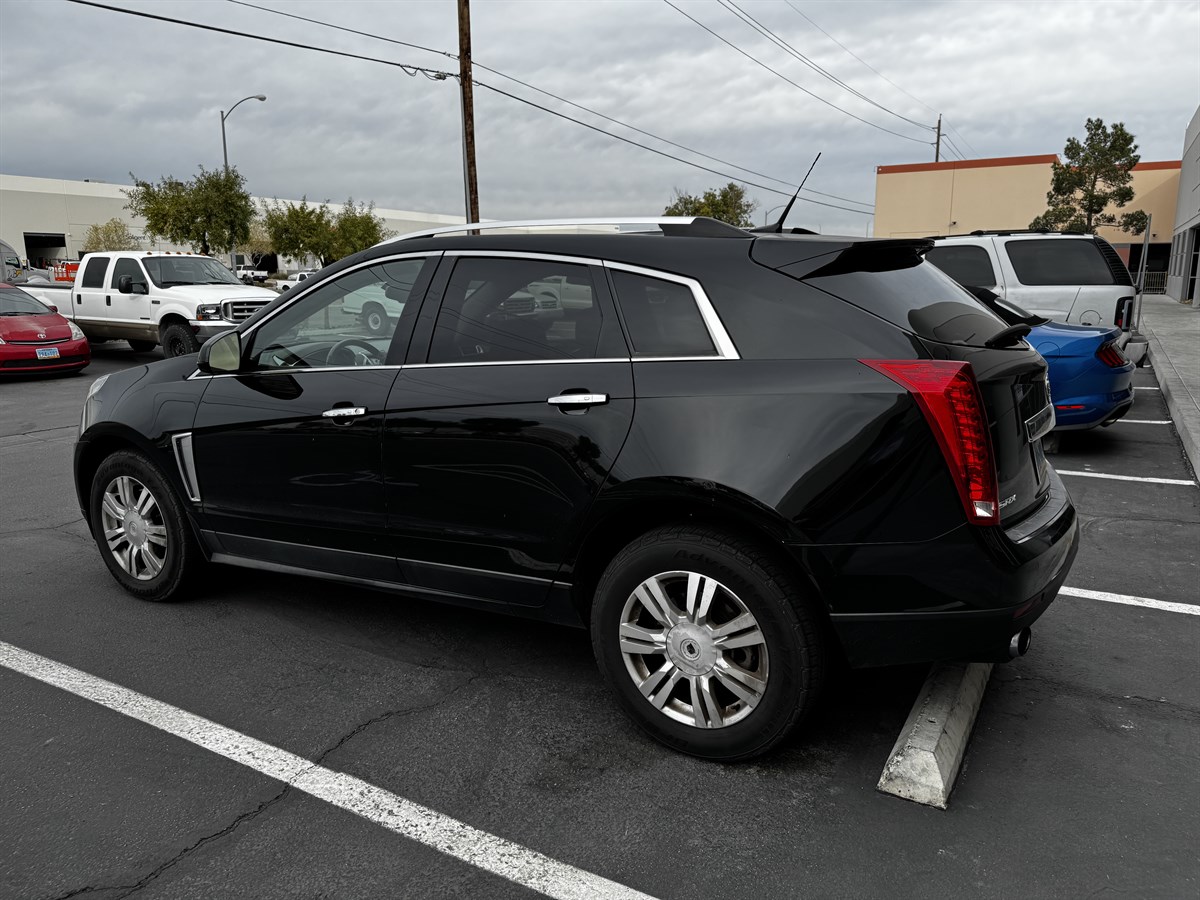 2013 Cadillac SRX Luxury photo 3