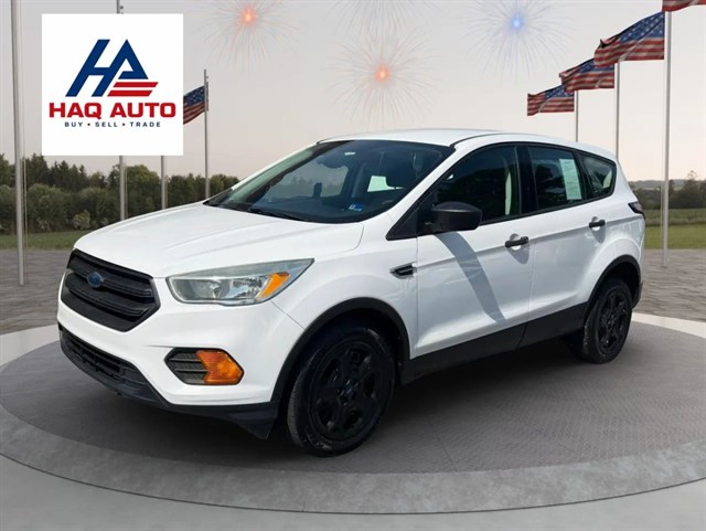 White 2017 Ford Escape SUV / Crossover Front-Wheel Drive 6-Speed Automatic