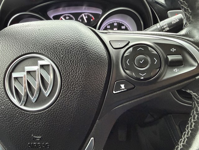 Buick Envision photo 15