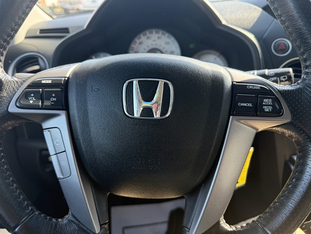 Honda Pilot photo 12
