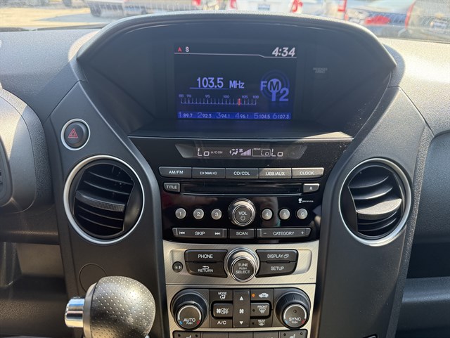 Honda Pilot photo 16